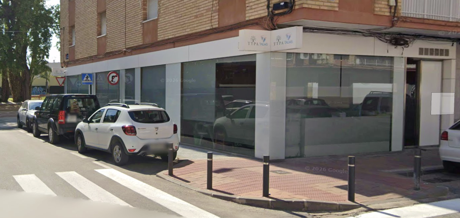 Alquiler local comercial acondicionado