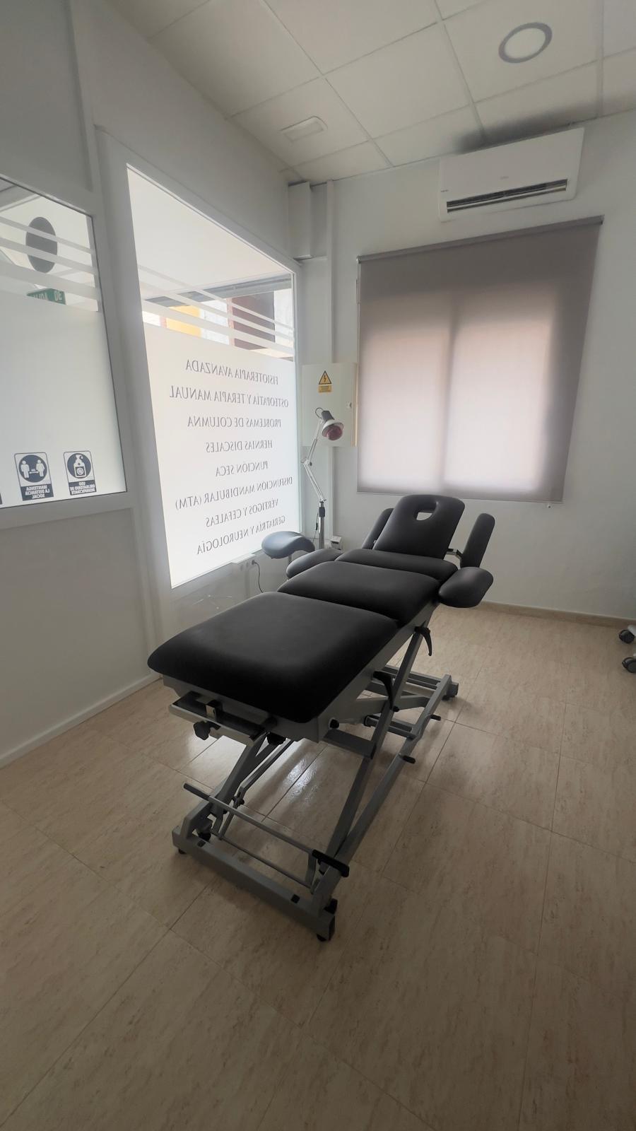 Traspaso Clínica de Fisioterapia totalmente equipada en Archena