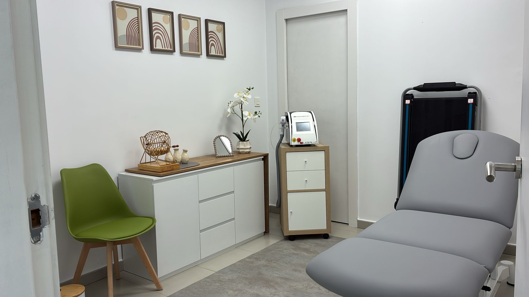 OPORTUNIDAD ÚNICA EN MURCIA- TRASPASO DE CLÍNICA POR SOLO 78.000€